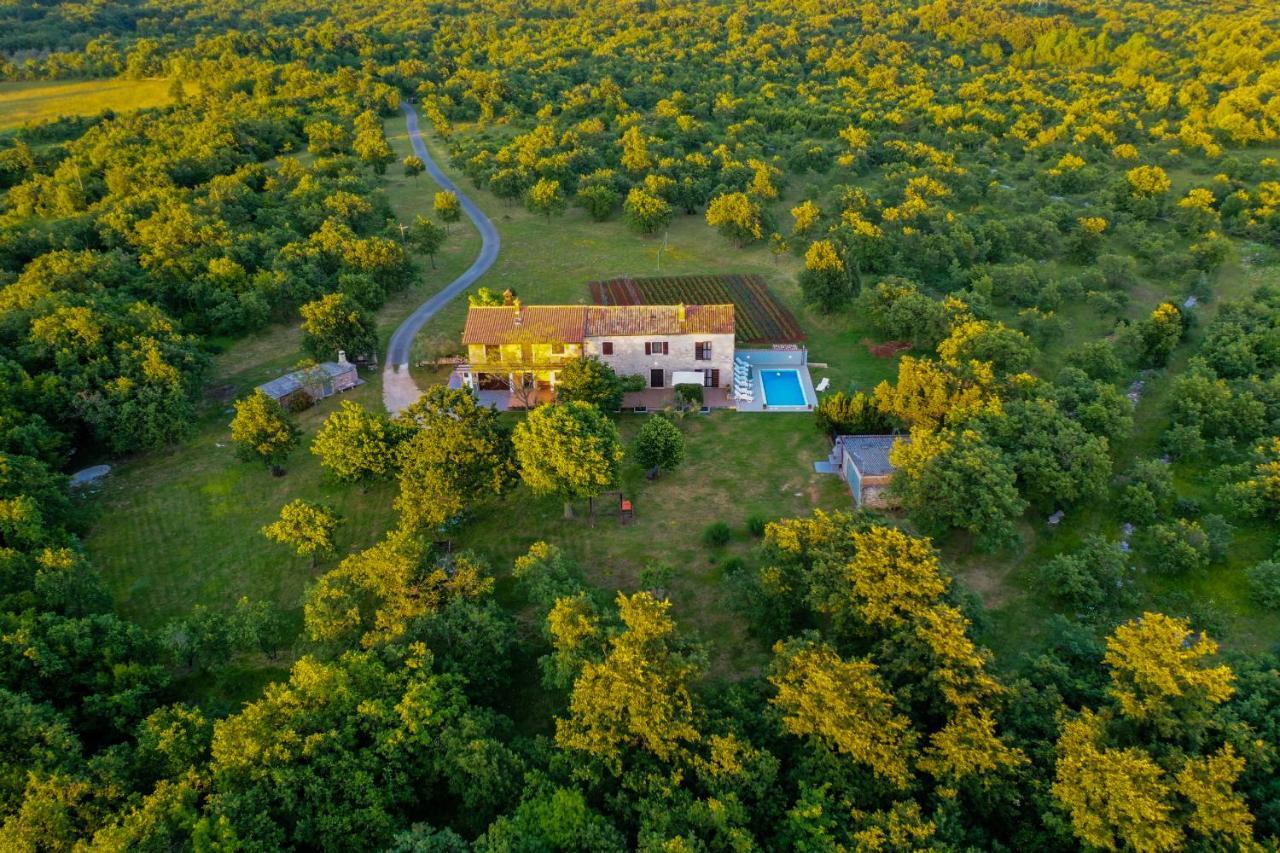House Gracijela, Village Bulici Sajini Экстерьер фото