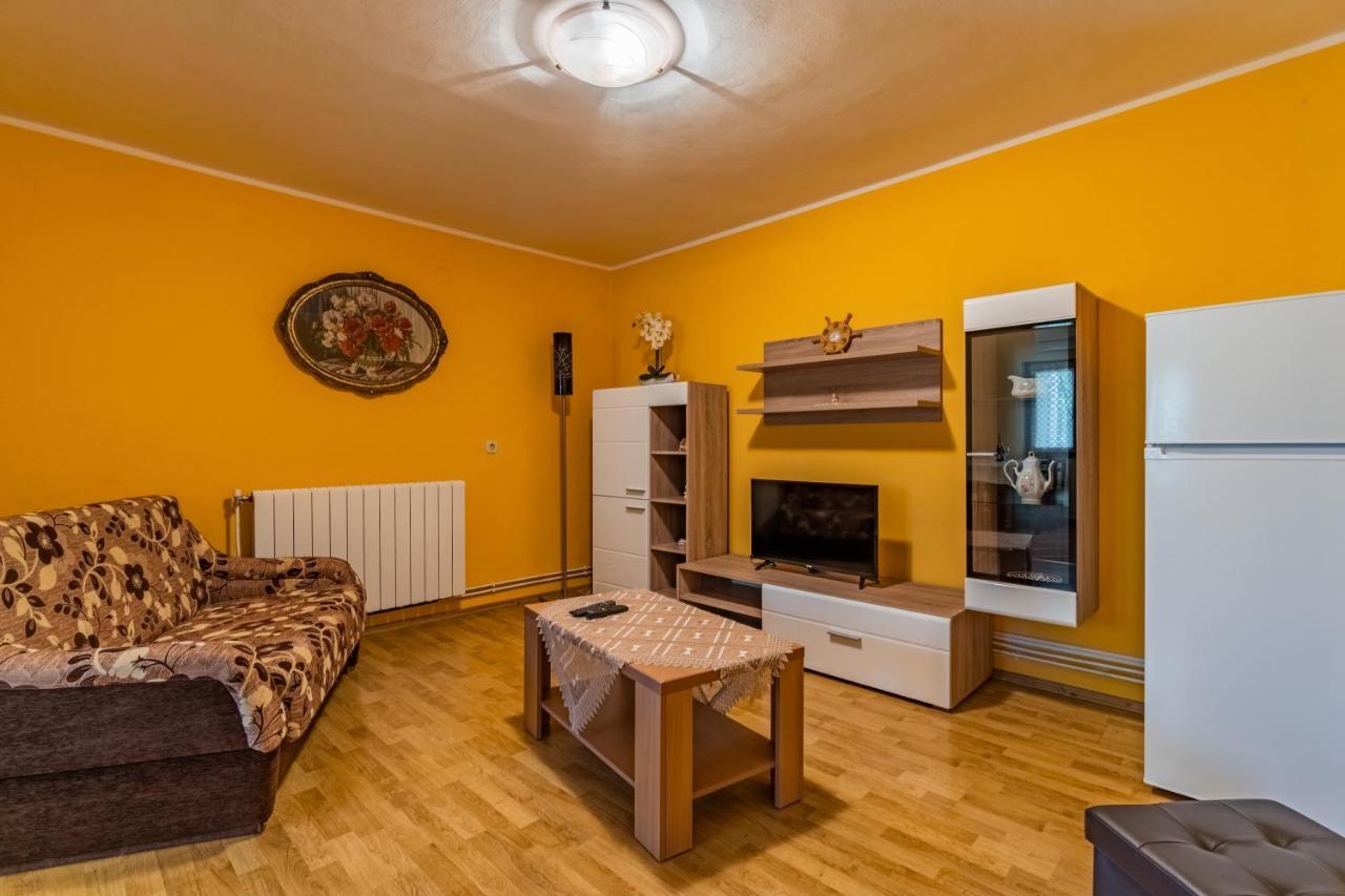House Gracijela, Village Bulici Sajini Экстерьер фото