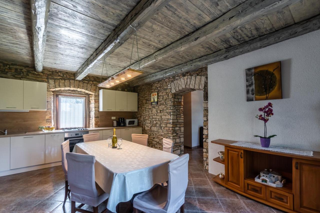 House Gracijela, Village Bulici Sajini Экстерьер фото